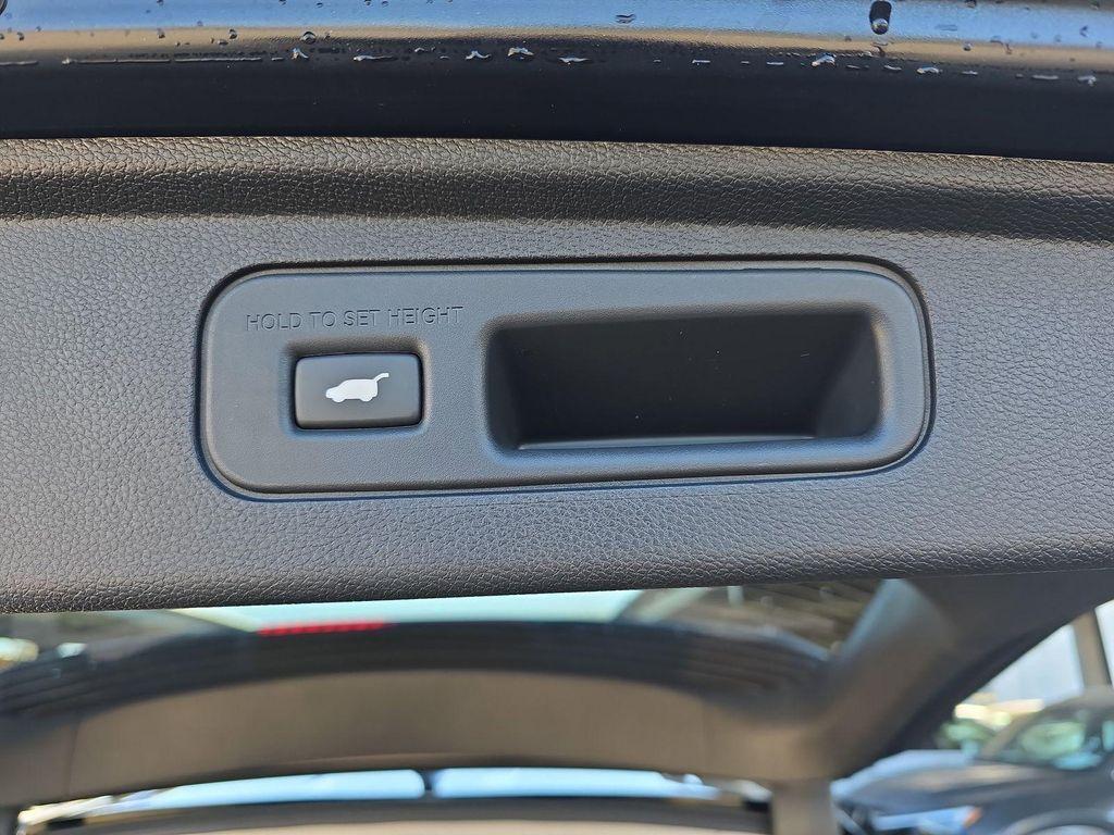 new 2026 Honda Odyssey car, priced at $44,290