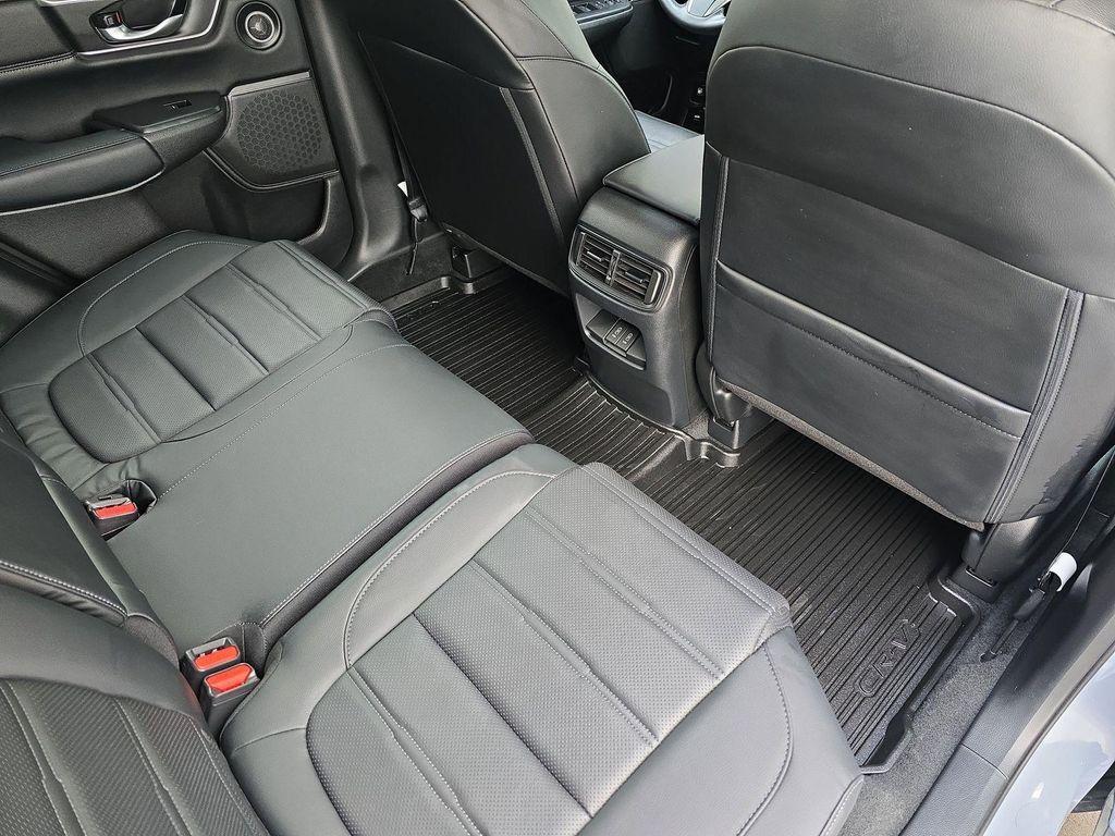 used 2021 Honda CR-V car, priced at $27,990