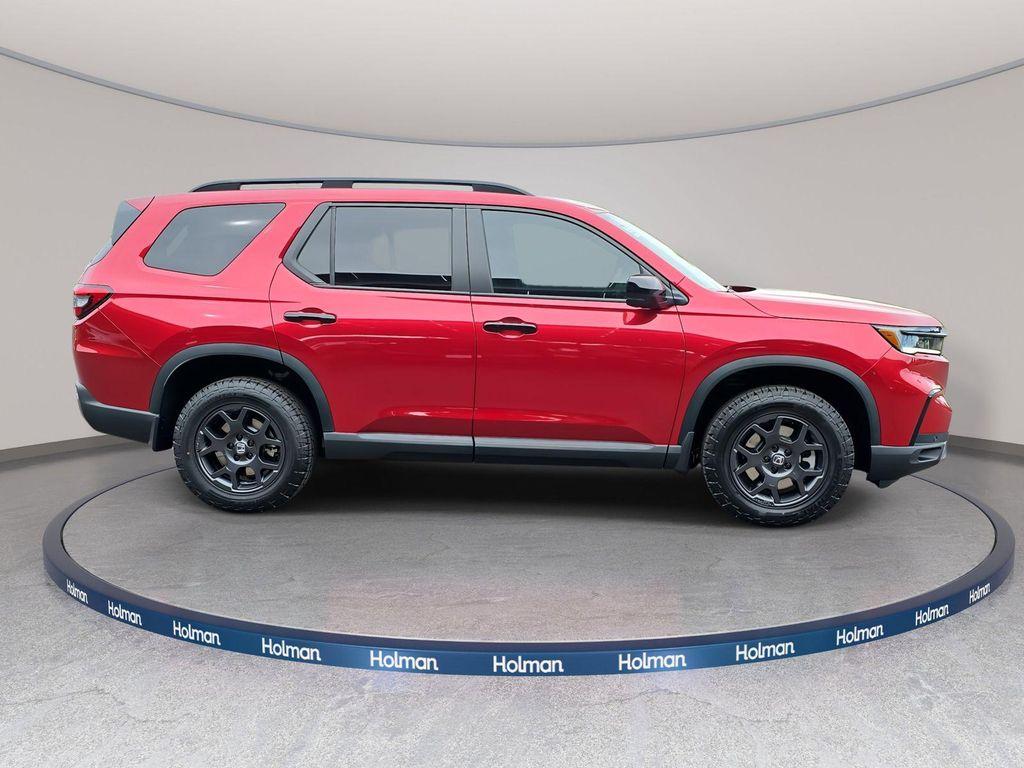 new 2025 Honda Pilot car, priced at $48,830