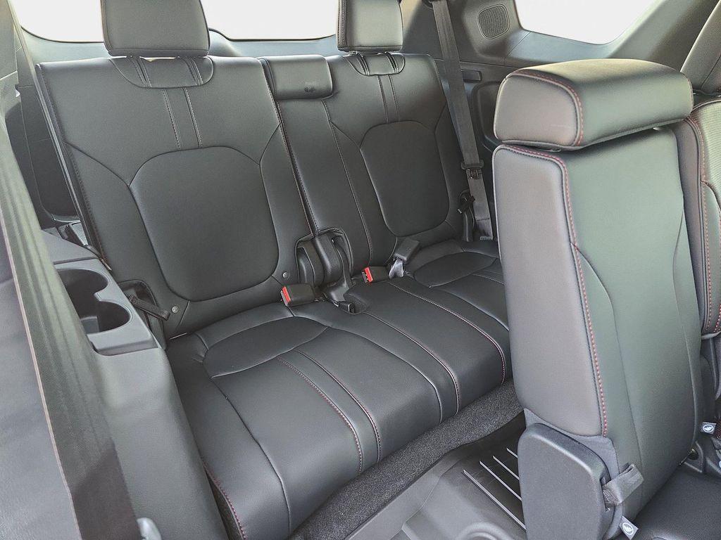 new 2025 Honda Pilot car, priced at $56,530