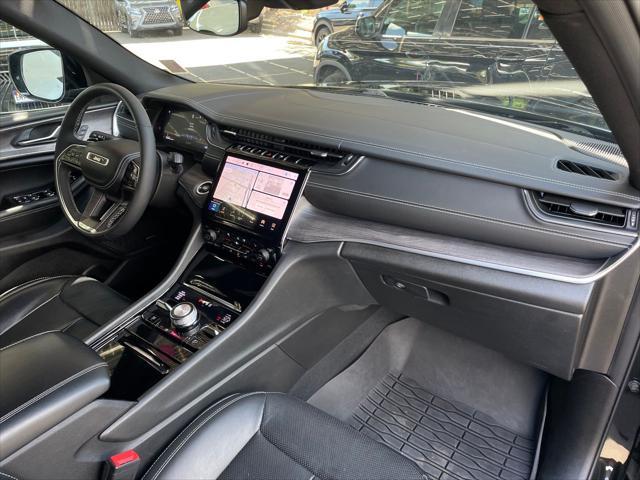 used 2023 Jeep Grand Cherokee car, priced at $37,989
