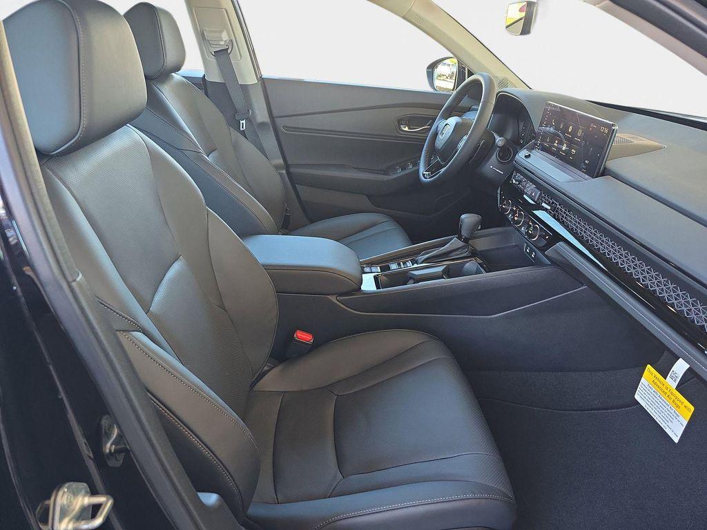 new 2025 Honda Accord Hybrid car, priced at $35,412