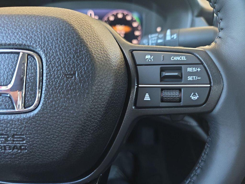 new 2025 Honda Accord Hybrid car, priced at $35,412