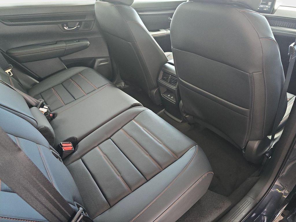 new 2026 Honda CR-V Hybrid car, priced at $41,675