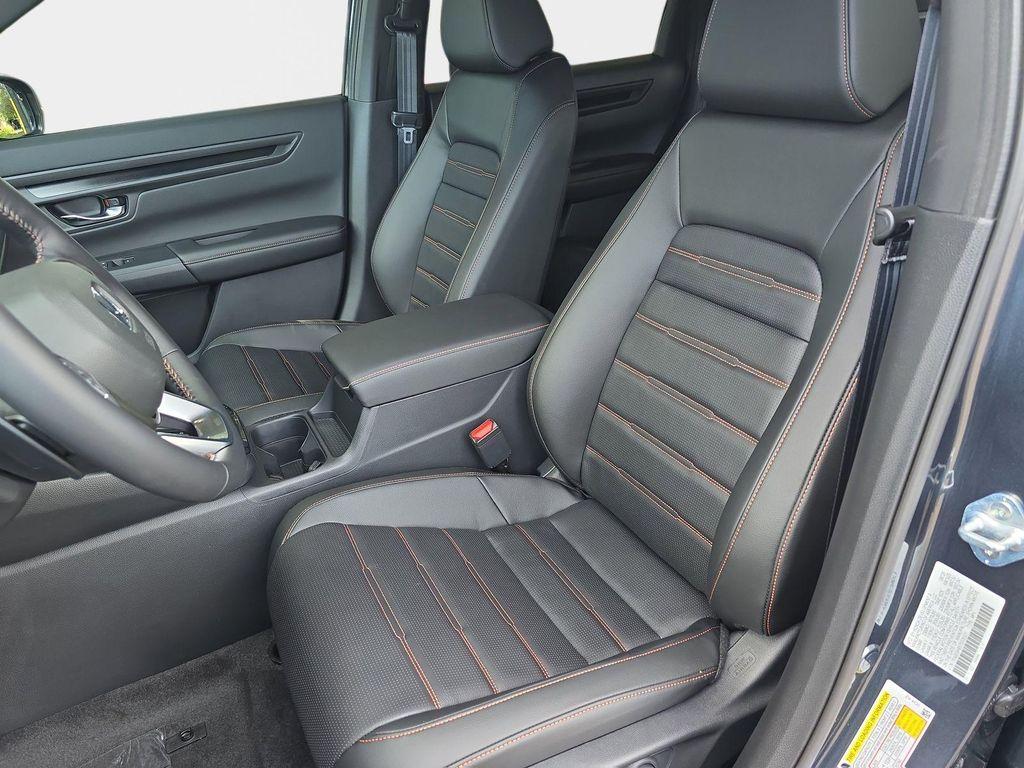 new 2026 Honda CR-V Hybrid car, priced at $41,675