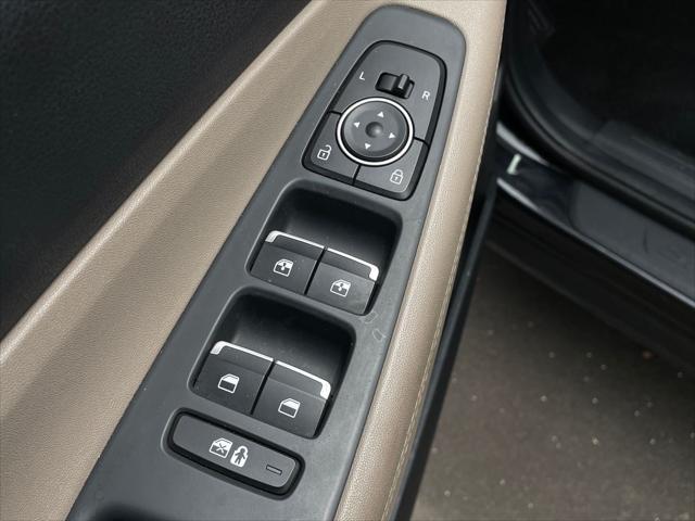used 2023 Hyundai Santa Fe car, priced at $22,599