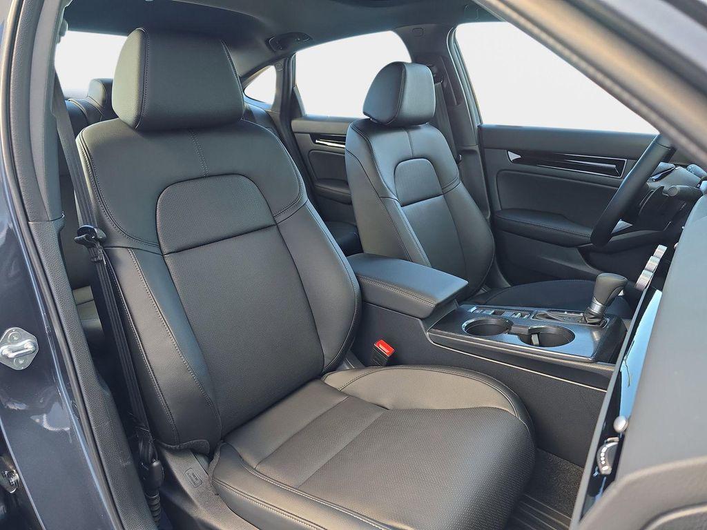 new 2026 Honda Civic Hybrid car, priced at $32,485