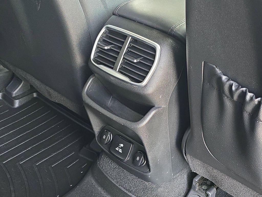 used 2019 Hyundai Santa Fe car, priced at $22,991