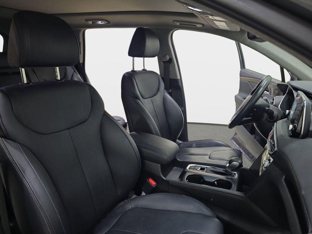 used 2019 Hyundai Santa Fe car, priced at $23,625