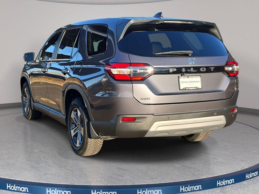 used 2023 Honda Pilot car, priced at $37,690