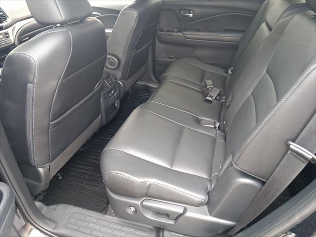 used 2022 Honda Pilot car, priced at $29,700