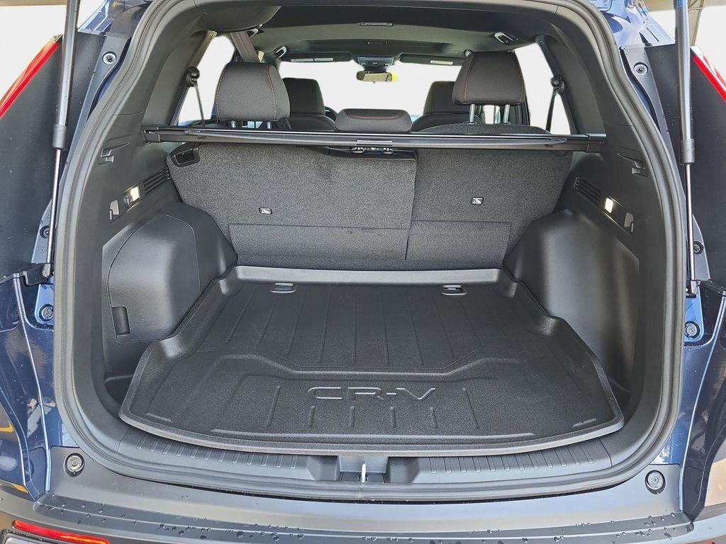 new 2026 Honda CR-V Hybrid car, priced at $38,580