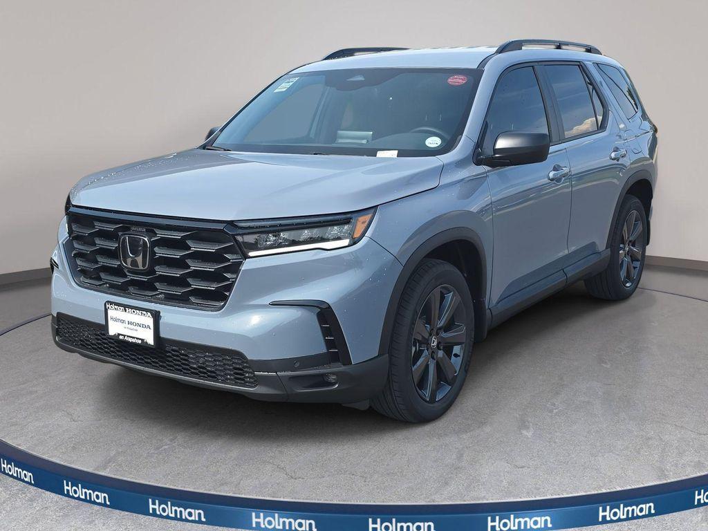 new 2025 Honda Pilot car, priced at $43,355