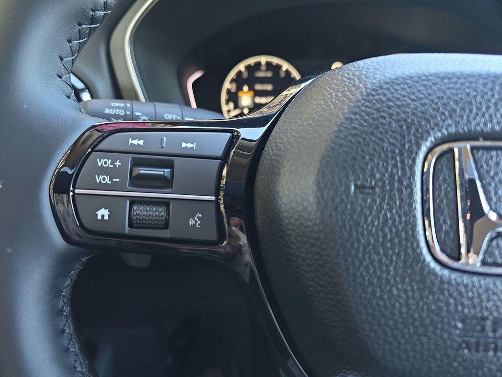 new 2025 Honda Pilot car, priced at $46,930