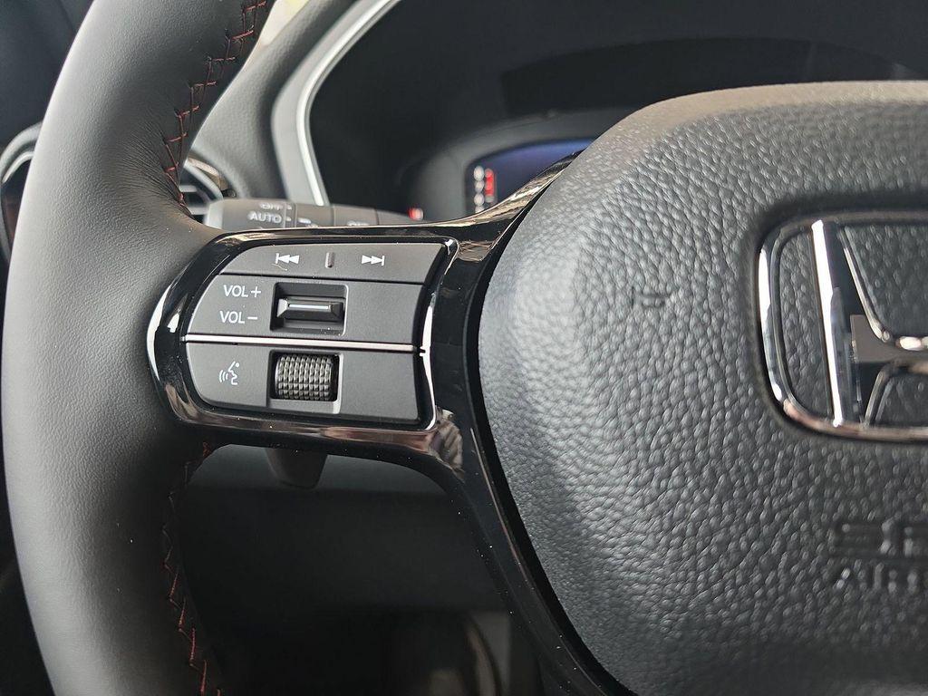 new 2025 Honda Pilot car, priced at $55,635