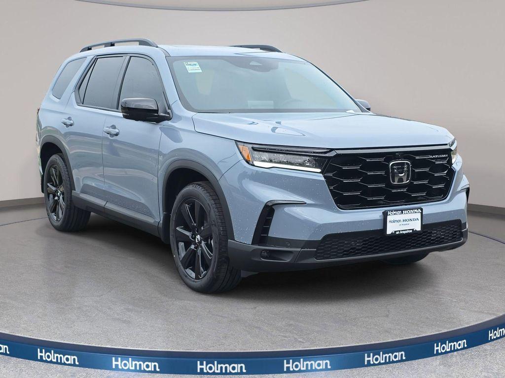 new 2025 Honda Pilot car, priced at $55,635