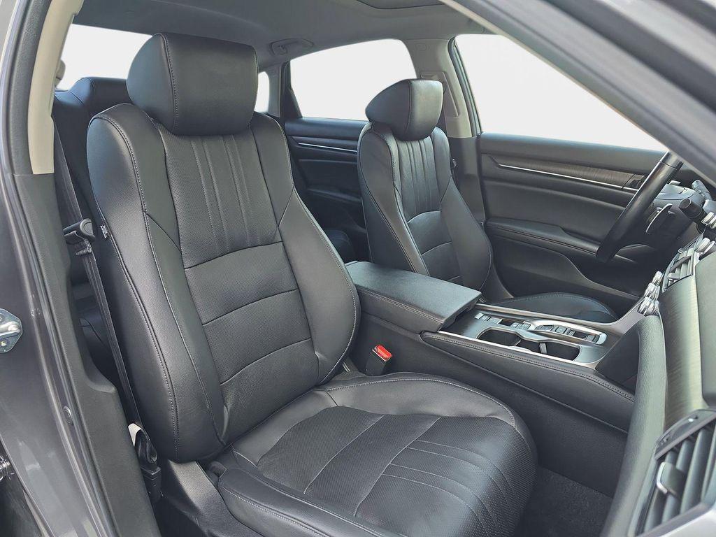 used 2021 Honda Accord Hybrid car, priced at $22,353