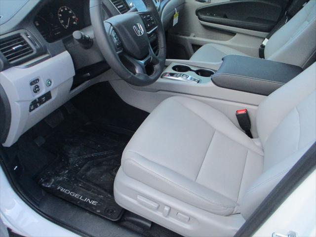 new 2025 Honda Ridgeline car, priced at $42,452