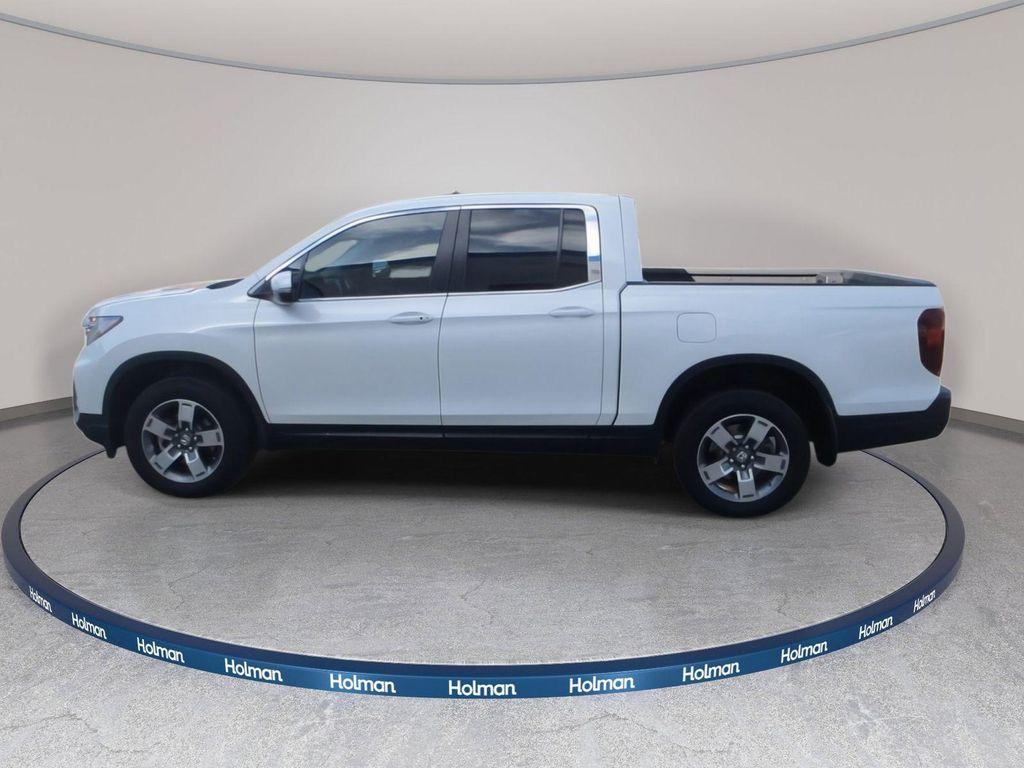 new 2025 Honda Ridgeline car, priced at $42,452