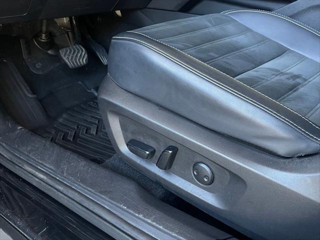 used 2024 Mitsubishi Outlander car, priced at $26,895