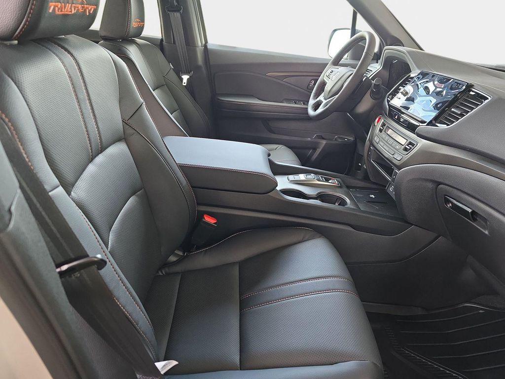 new 2025 Honda Ridgeline car, priced at $47,006