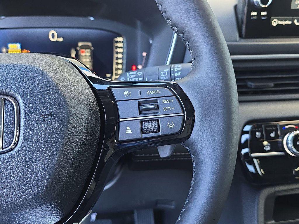 new 2025 Honda Pilot car, priced at $55,030