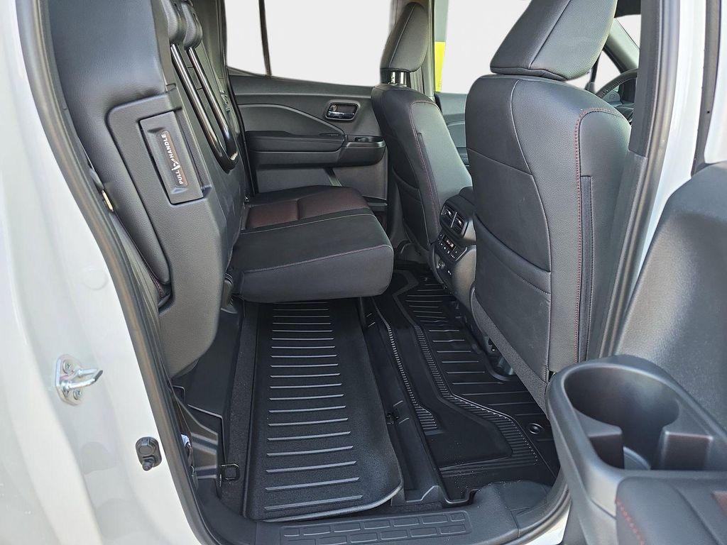 new 2025 Honda Ridgeline car, priced at $45,482