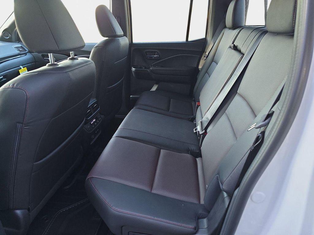 new 2025 Honda Ridgeline car, priced at $45,482