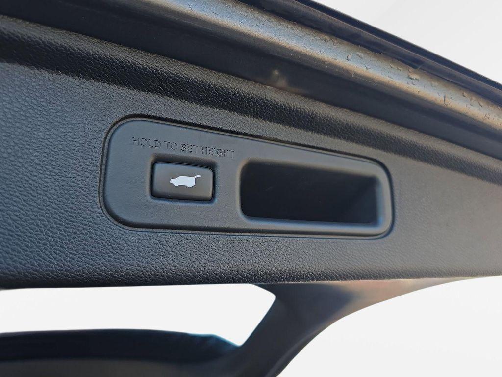 used 2022 Honda Odyssey car, priced at $28,699