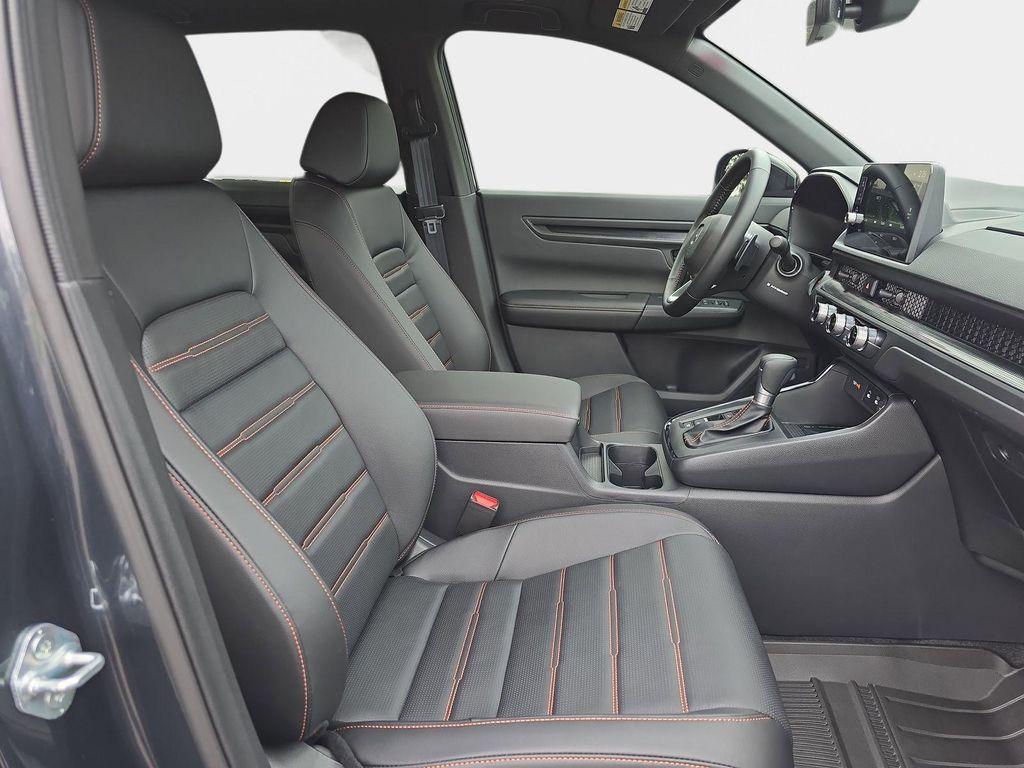 new 2026 Honda CR-V Hybrid car, priced at $39,910