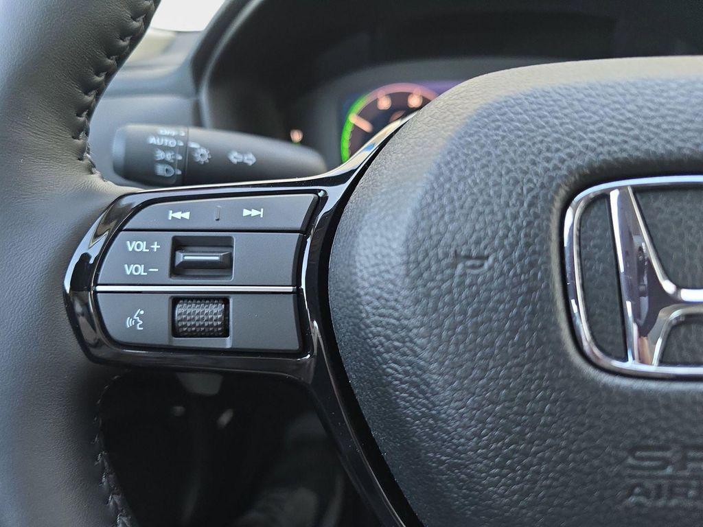 new 2025 Honda Accord Hybrid car, priced at $40,131