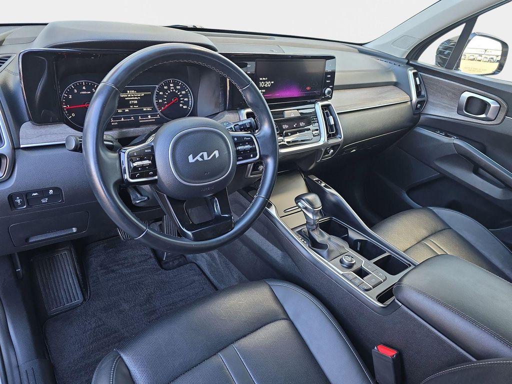 used 2022 Kia Sorento car, priced at $25,340