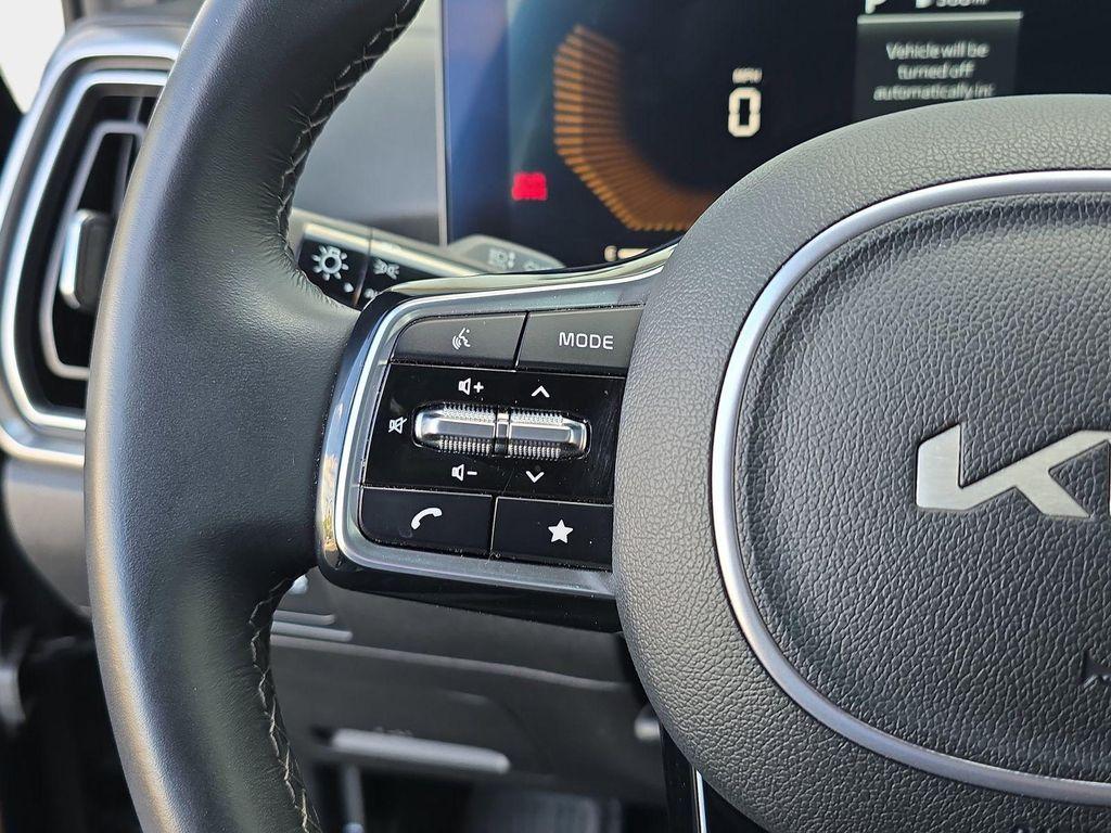 used 2024 Kia Sorento car, priced at $27,991