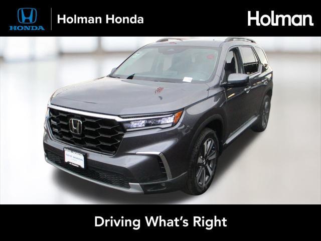 new 2025 Honda Pilot car, priced at $48,555