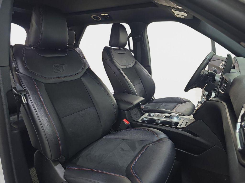 used 2024 Ford Explorer car, priced at $47,120