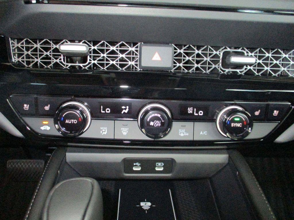 new 2025 Honda Accord Hybrid car, priced at $38,117