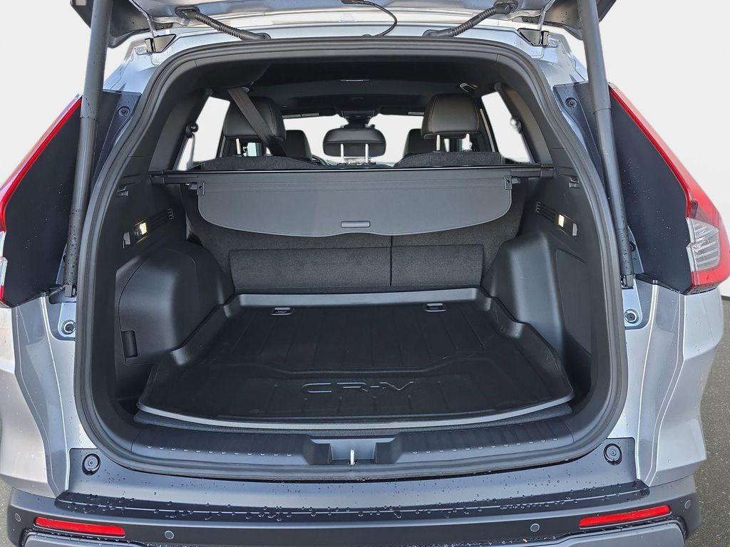 new 2026 Honda CR-V Hybrid car, priced at $43,700