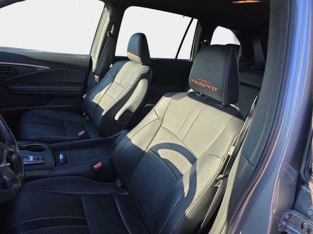 used 2022 Honda Passport car, priced at $30,855
