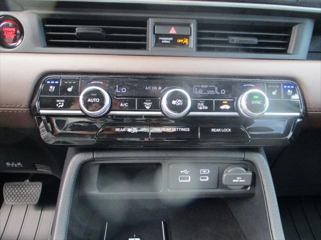 new 2025 Honda Pilot car, priced at $54,985