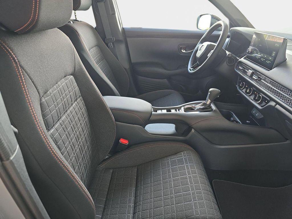 new 2026 Honda HR-V car, priced at $31,405