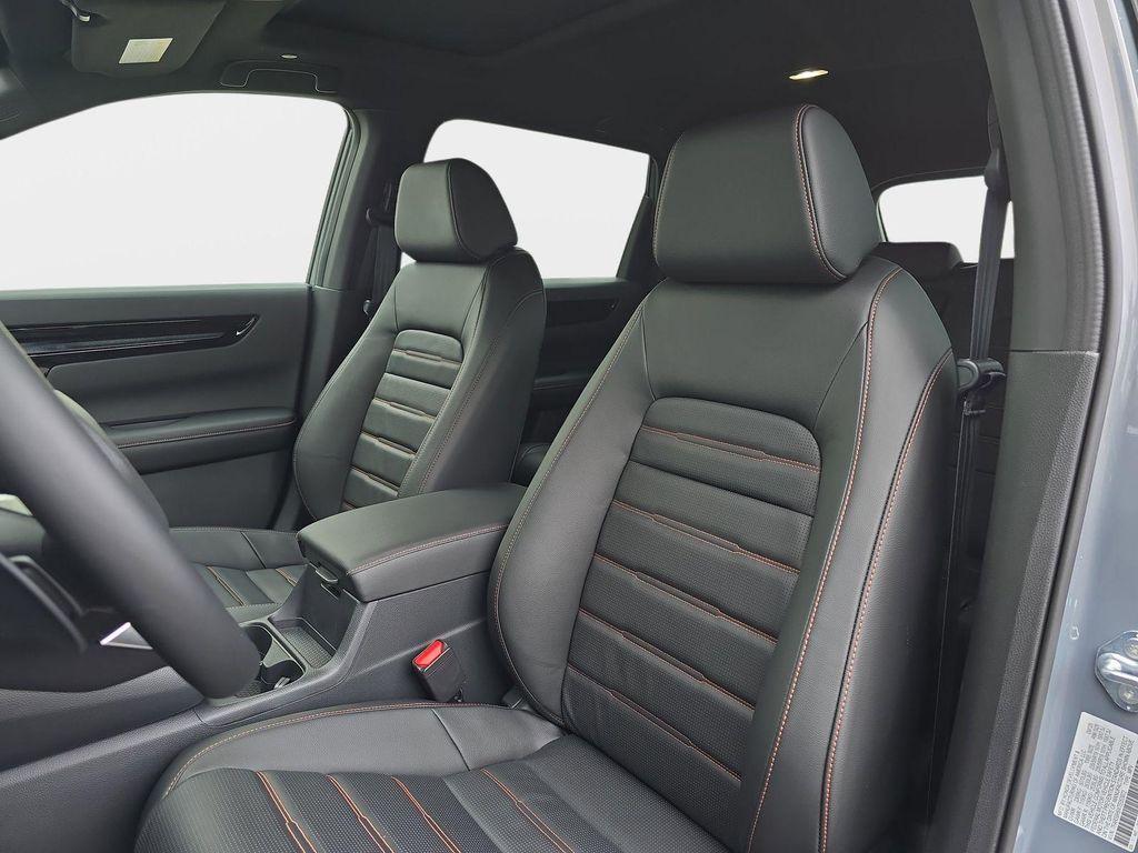 new 2026 Honda CR-V Hybrid car, priced at $44,155