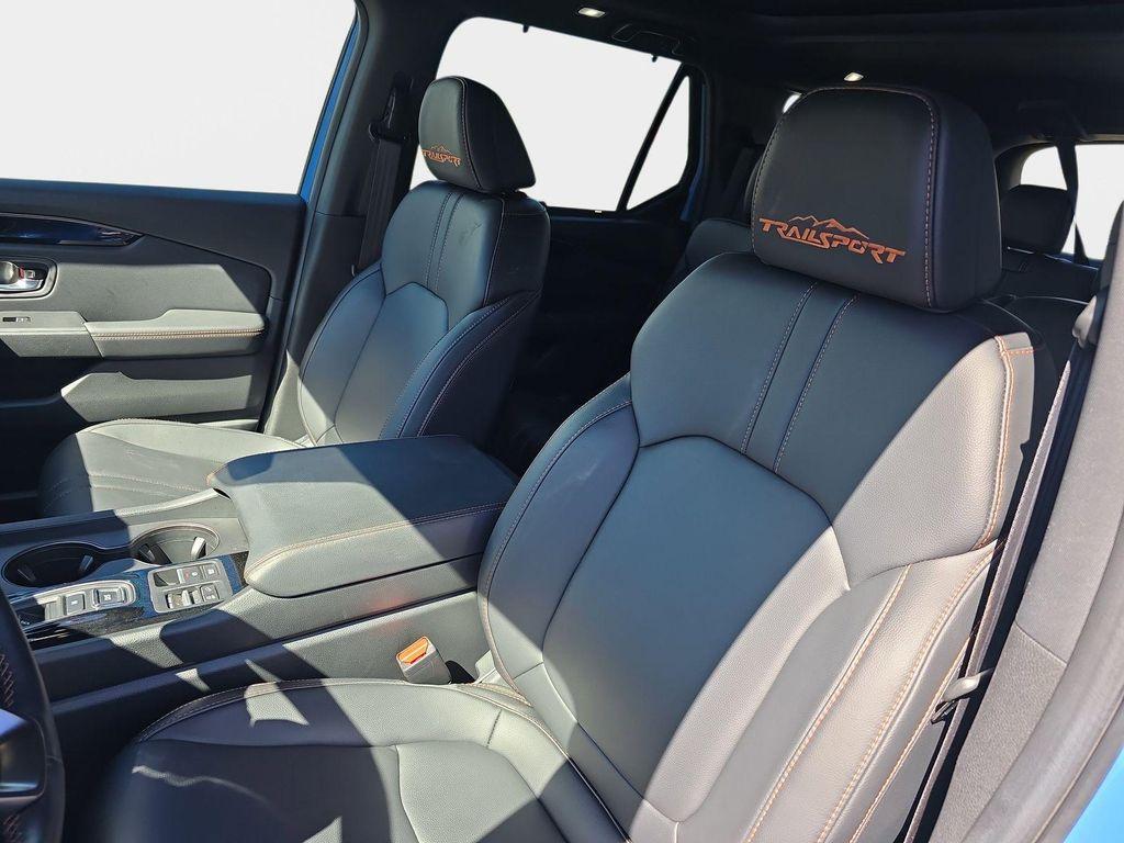 used 2024 Honda Pilot car, priced at $44,999