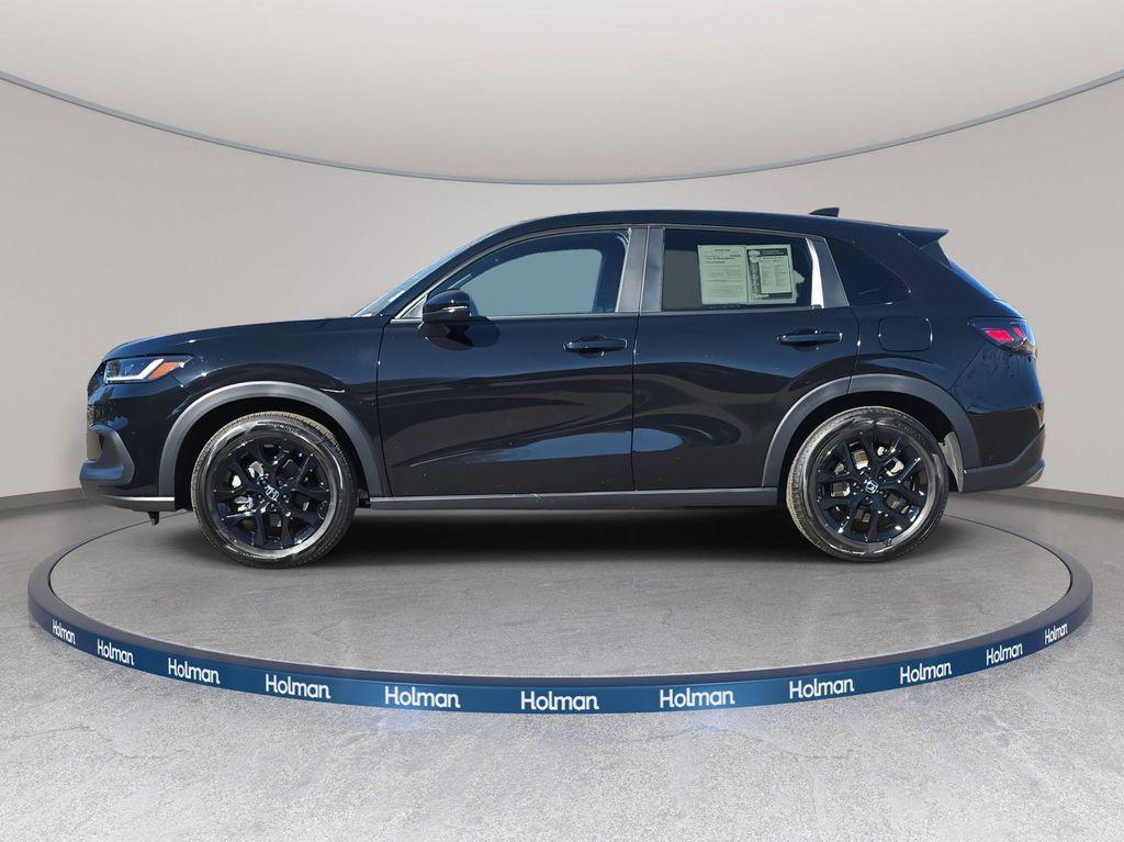 used 2025 Honda HR-V car, priced at $27,012
