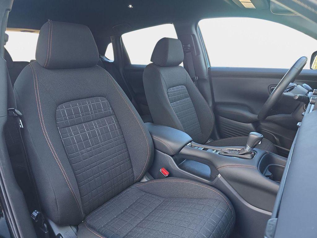used 2025 Honda HR-V car, priced at $27,012