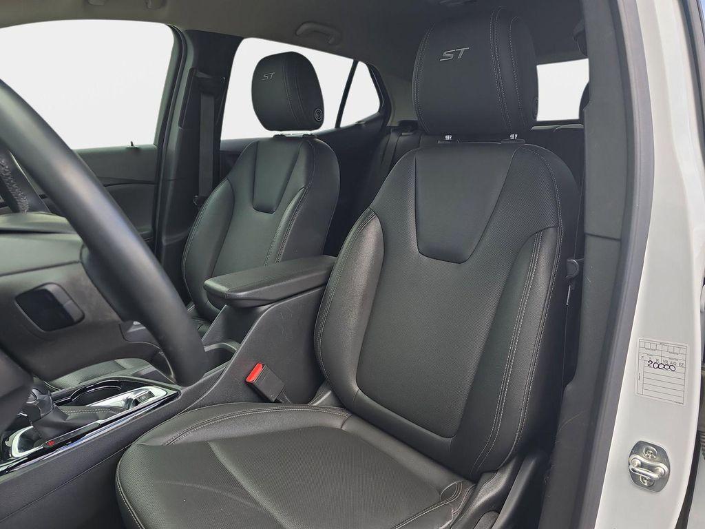 used 2024 Buick Encore GX car, priced at $20,300