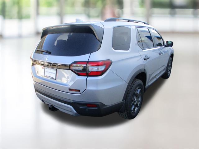 new 2025 Honda Pilot car, priced at $48,955