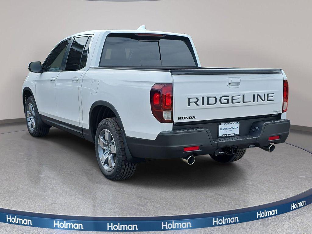 new 2025 Honda Ridgeline car, priced at $42,410