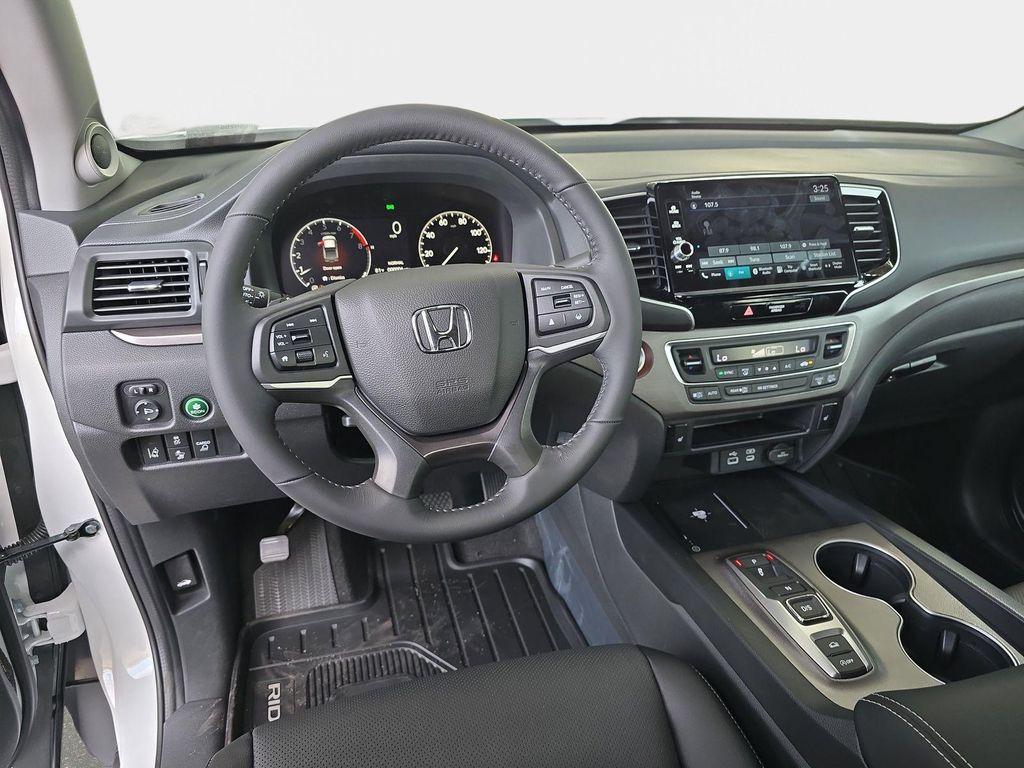 new 2025 Honda Ridgeline car, priced at $42,410