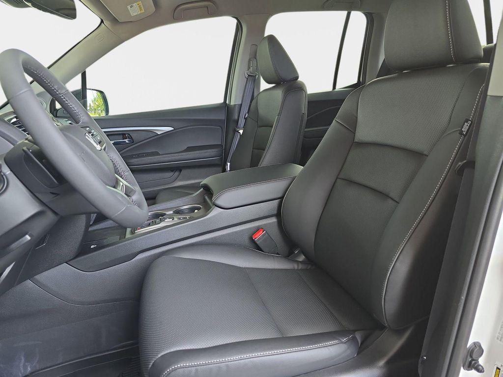 new 2025 Honda Ridgeline car, priced at $42,410