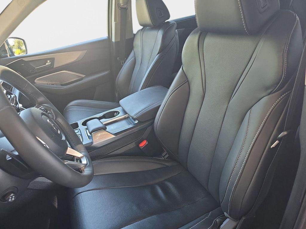 used 2024 Acura MDX car, priced at $44,999